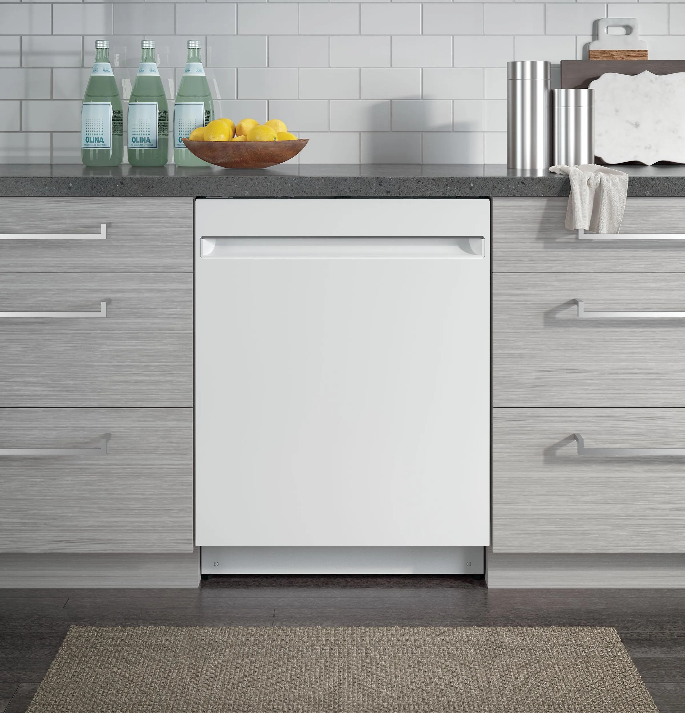 GDT225SGLWW GE® ENERGY STAR® ADA Compliant Stainless Steel Interior Dishwasher with Sanitize Cycle