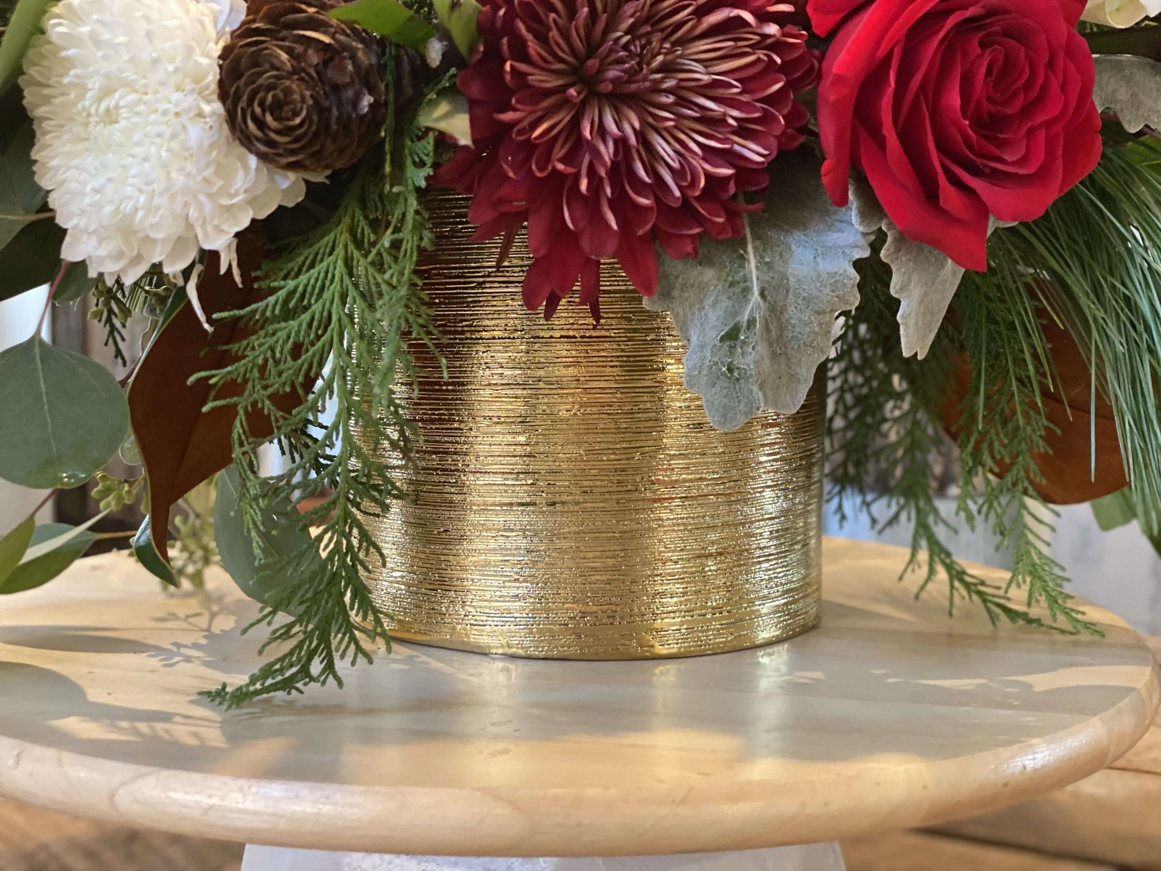 Holiday Centerpiece-Luxe Textured Gold