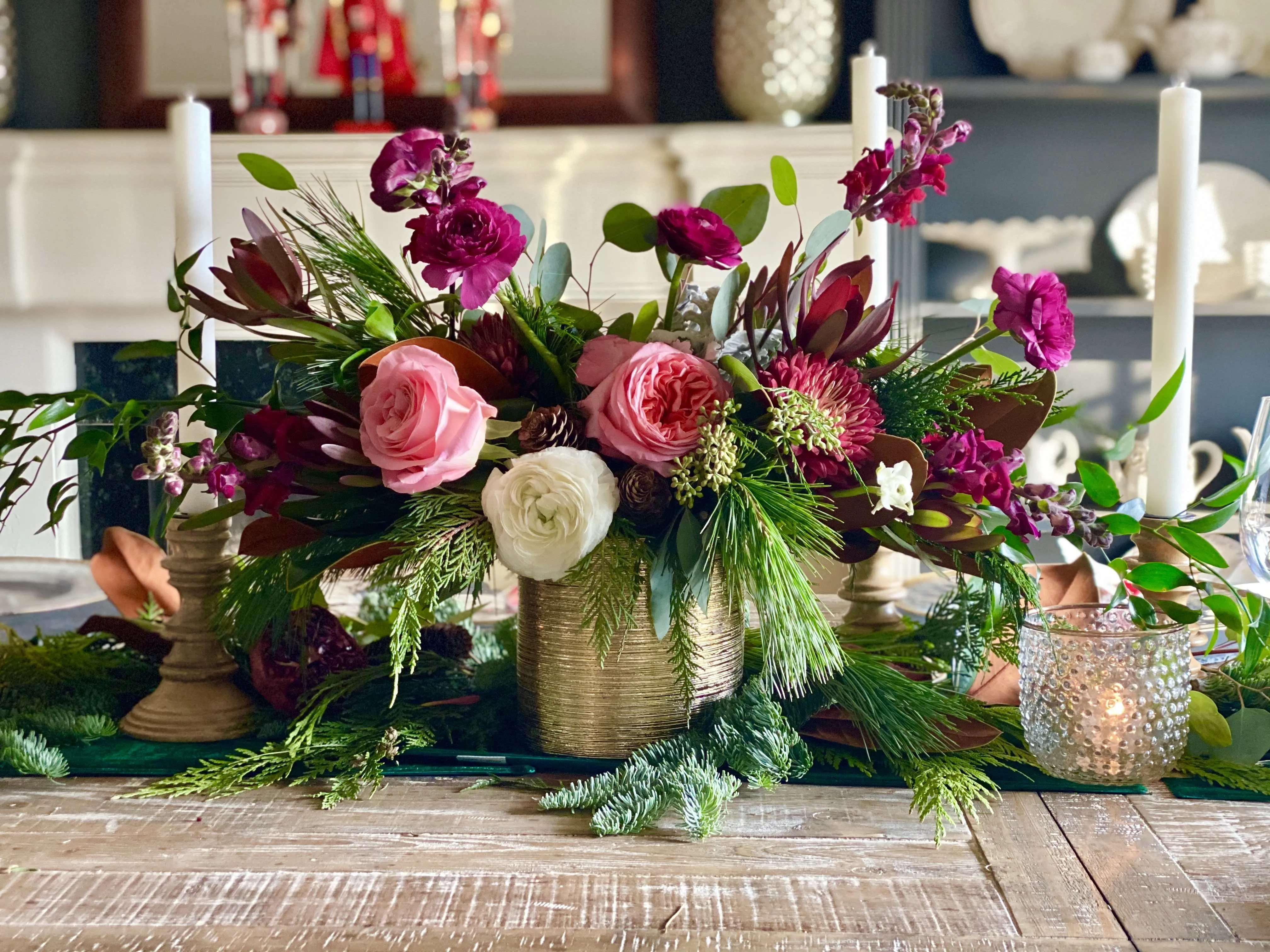 Holiday Centerpiece-Luxe Textured Gold