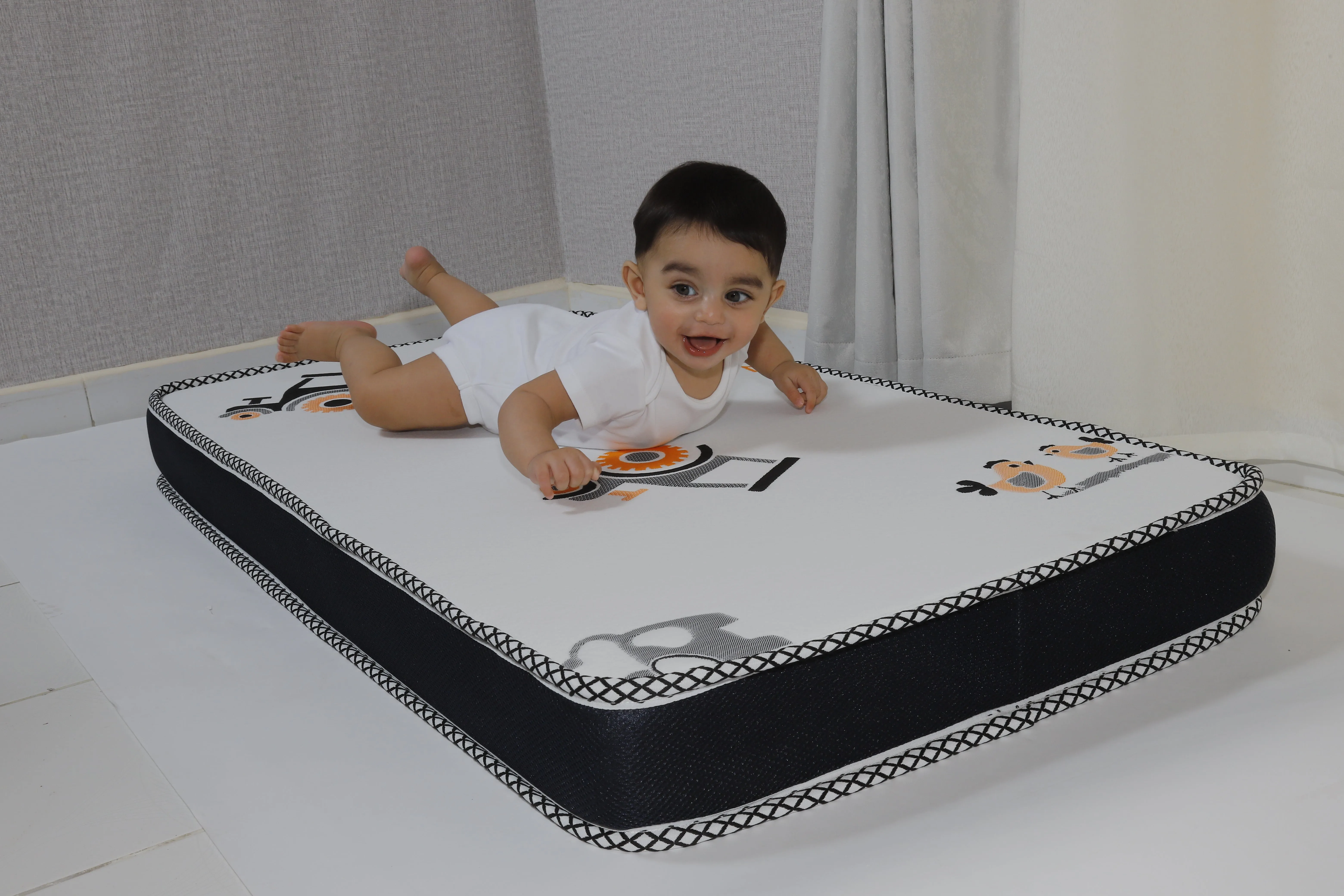 Moon - Kids Cozy Mattresses - Printed (60 X 120 X 10 Cm)