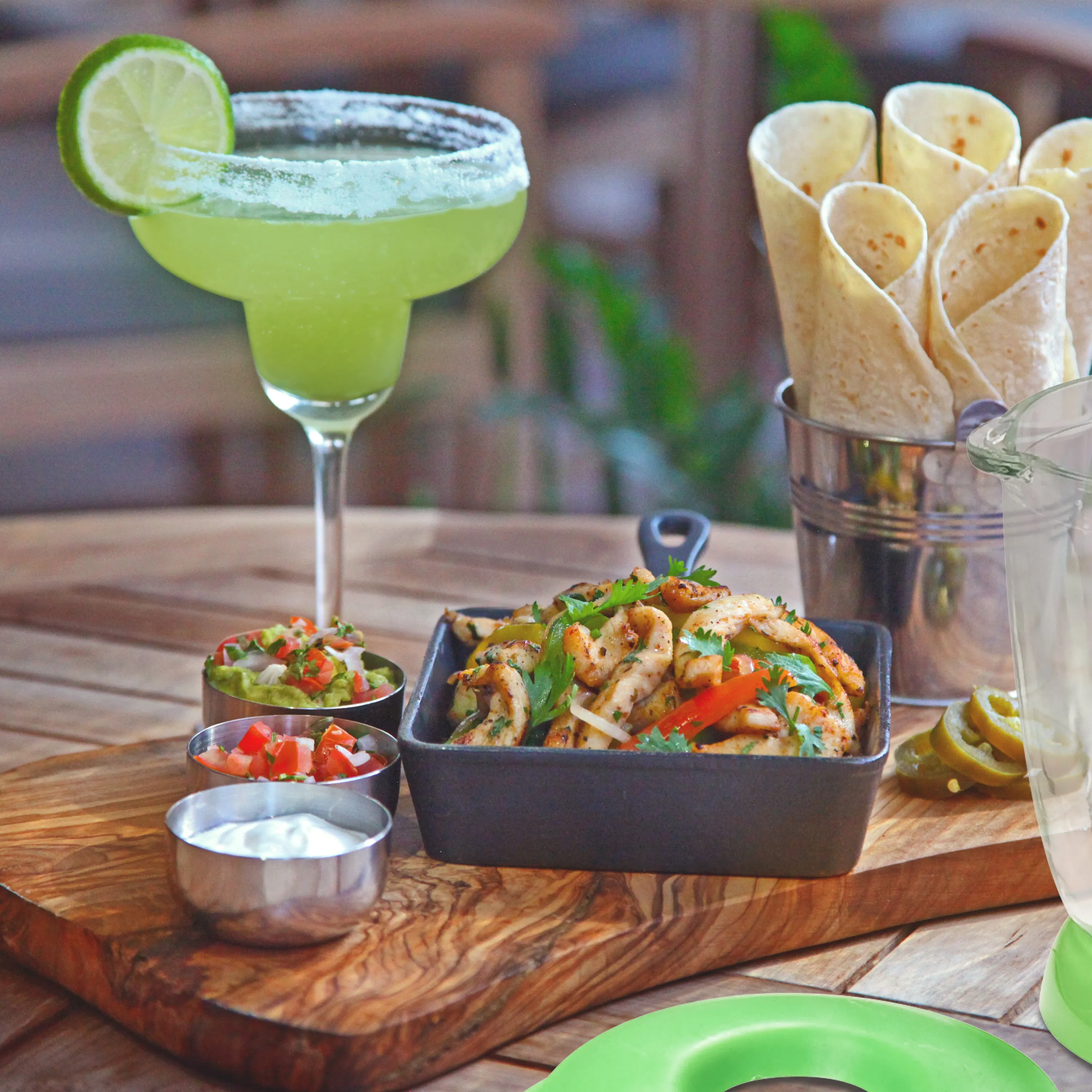 Taco Tuesday 56-Oz. Margarita & Slush Maker, 3 Blending Options