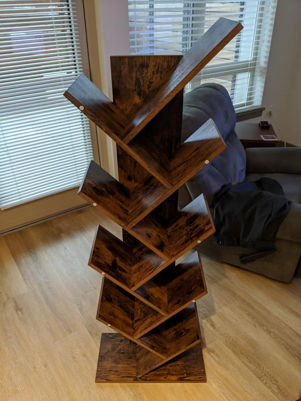 Tree Style Bookshelf | 8-Tier Floor Standing Bookcase