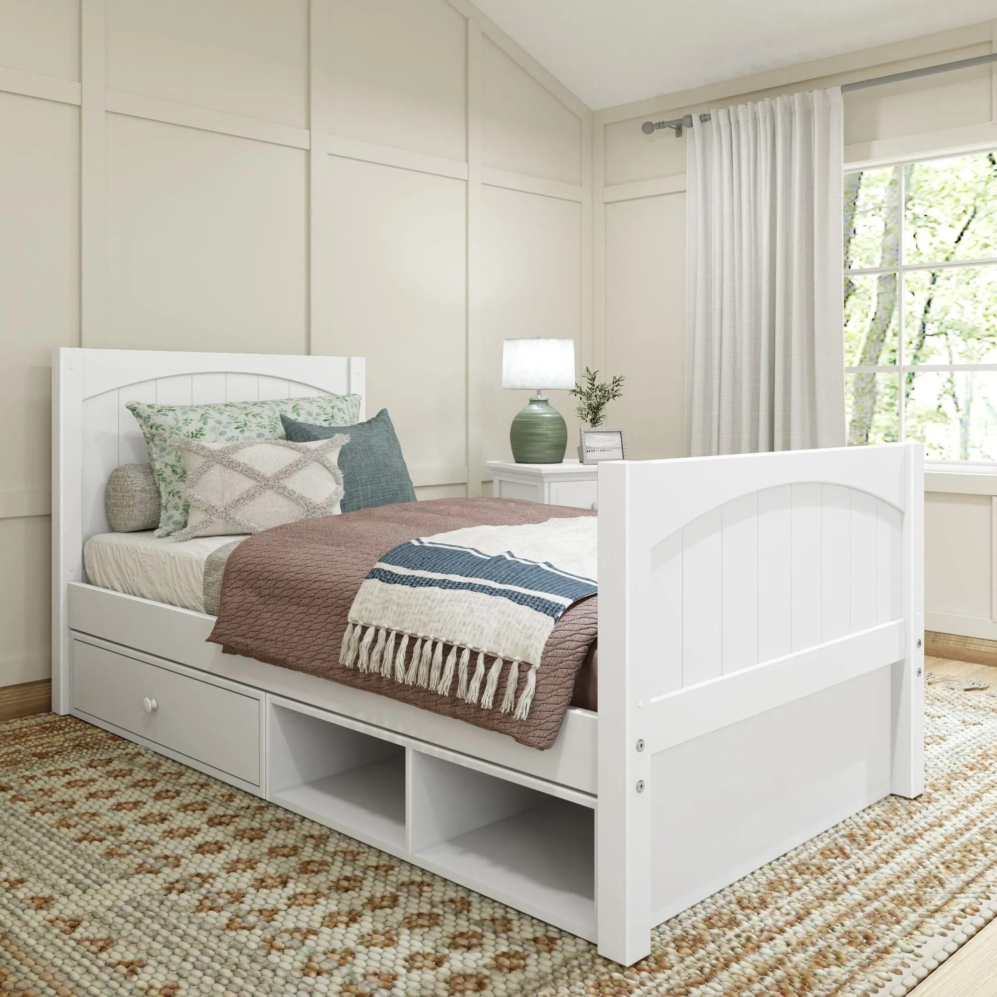 Twin Traditional Bed with Dresser and Cubby